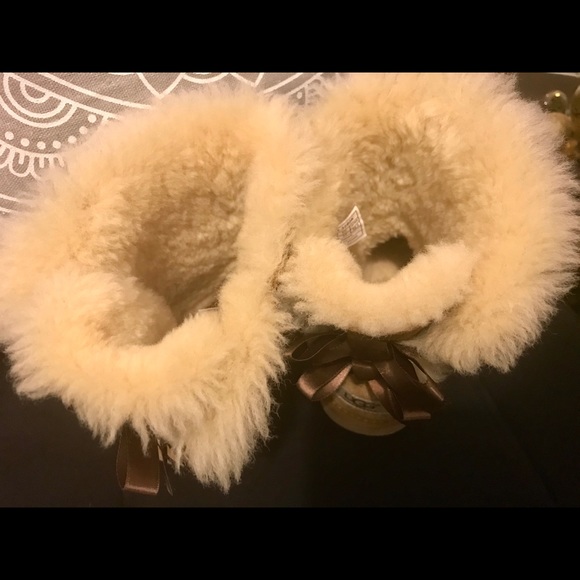 Shoes - Picture 3 of 5